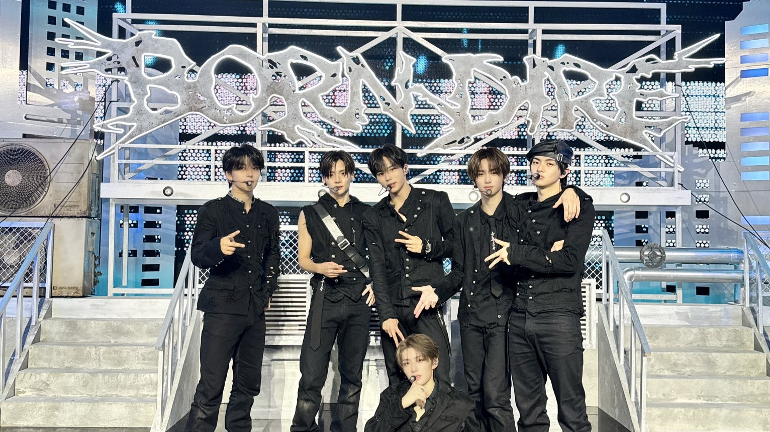 ALPHA DRIVE ONE Claims Second Trophy for “BORN DIRE” on Show Champion